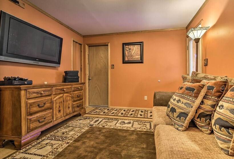 2 Mi To Rocky Mountain Nat L Park: Cabin W/ Views