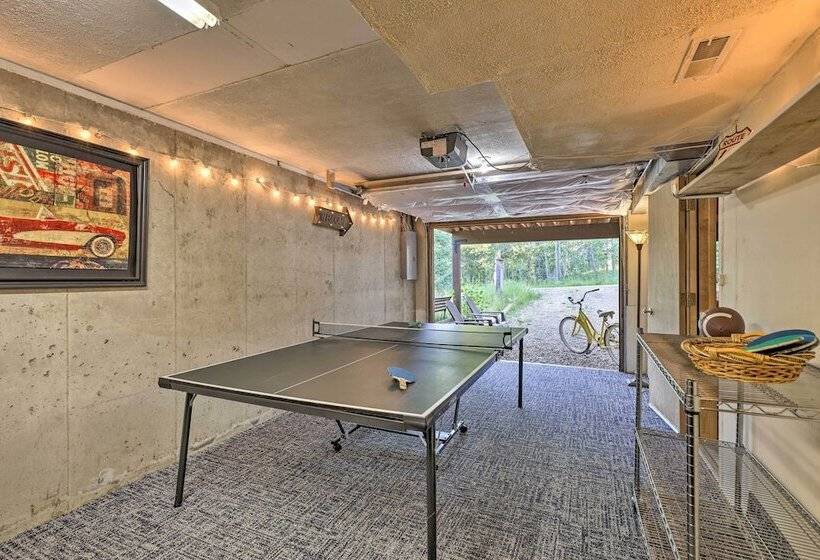 2 Mi To Rocky Mountain Nat L Park: Cabin W/ Views