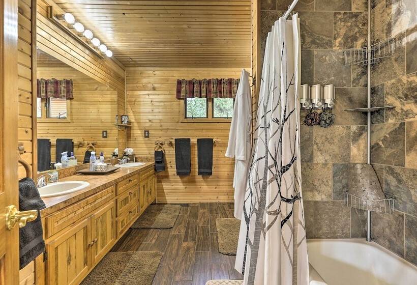 2 Mi To Rocky Mountain Nat L Park: Cabin W/ Views