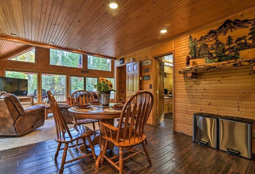 2 Mi To Rocky Mountain Nat L Park: Cabin W/ Views