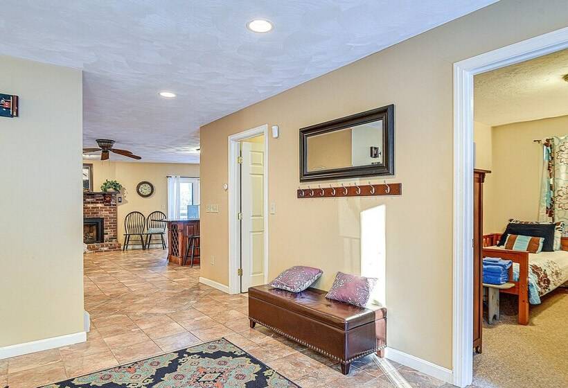 4 Season Home: Fireplace & Fire Pit In Barnstead