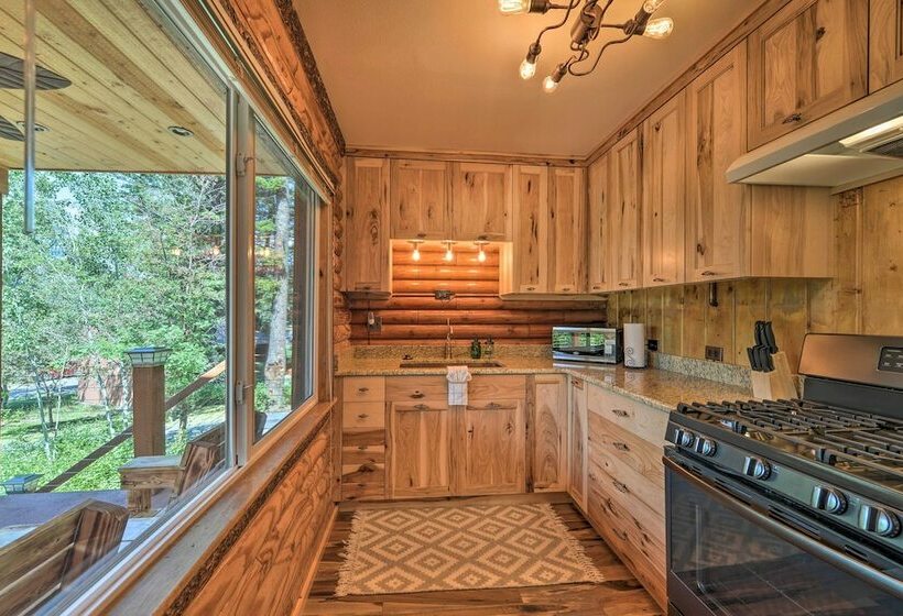 Alpine Adventures: Cozy Log Cabin W/ Deck & Views!