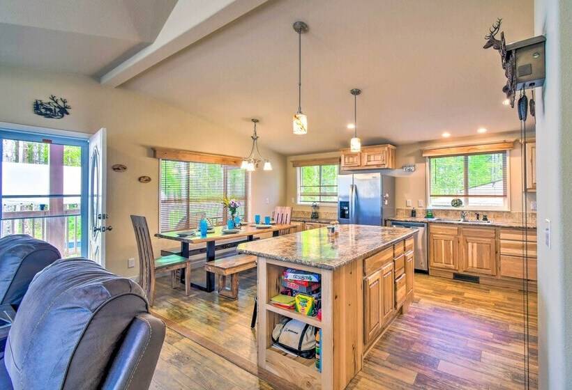 Awesome Hoodsport Cabin   Nearby Hiking Areas