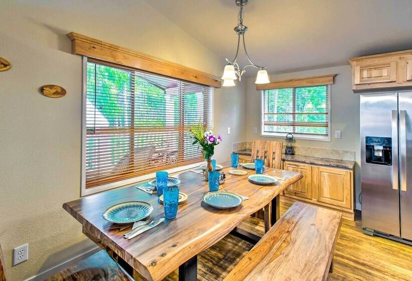 Awesome Hoodsport Cabin   Nearby Hiking Areas