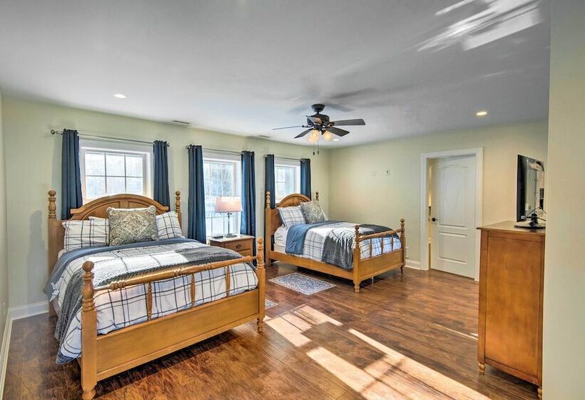 Belmont Home W/ Mtn View, 9 Mi To Gunstock Resort