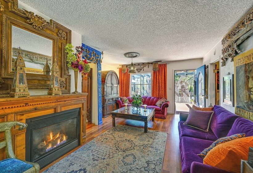 Bohemian Wonderland: Benicia Bungalow W/ Pergola!