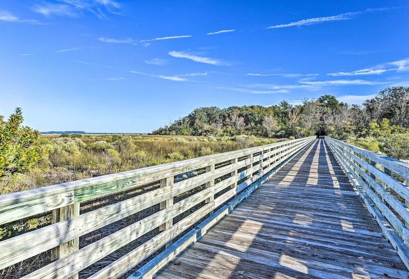 3 Decks & Water Views: Breezy Home In Hilton Head