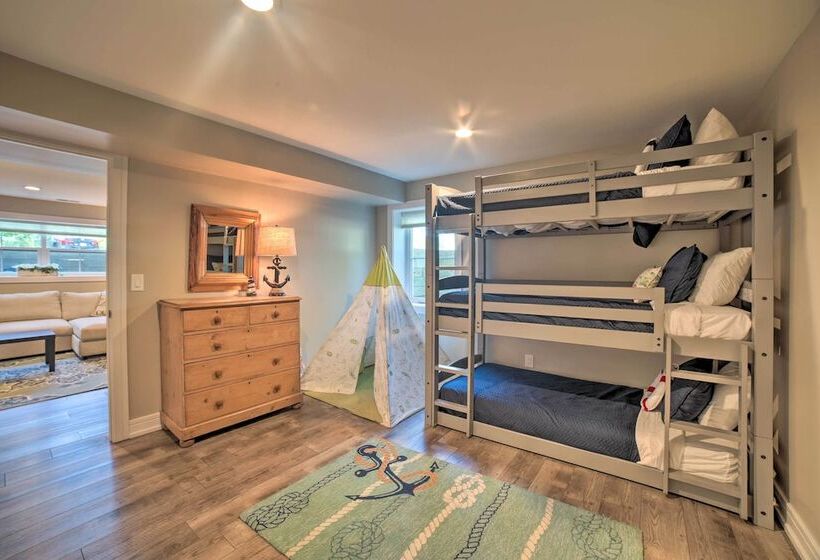 Bright & Airy Home: Chef S Kitchen & Pro Decor!