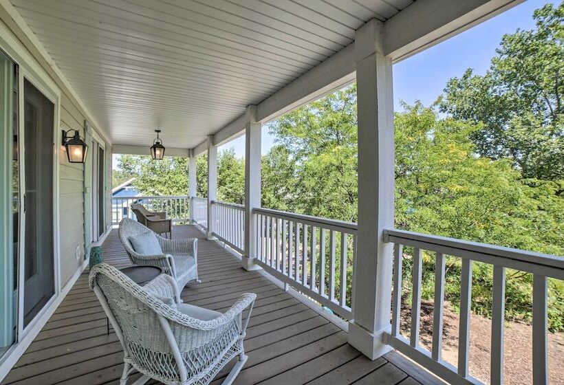 Bright & Airy Home: Chef S Kitchen & Pro Decor!