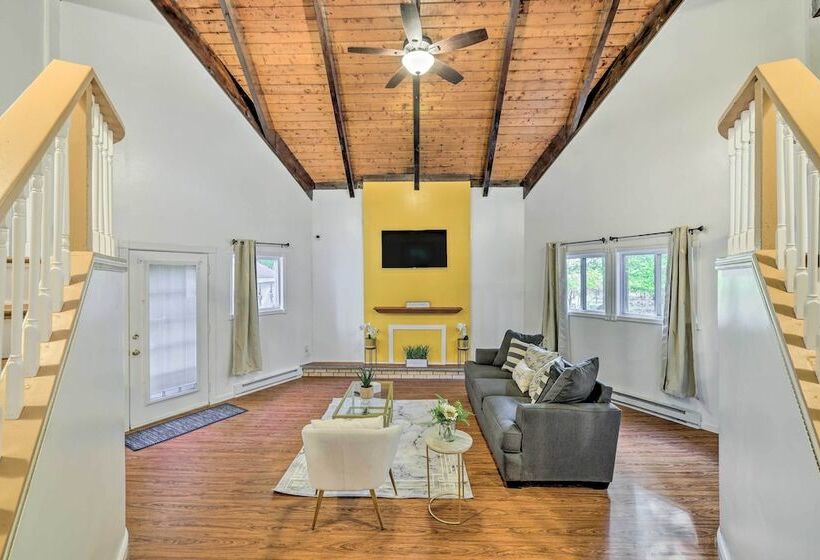 ~ 14 Mi To Skiing: Tobyhanna Gem W/ Fire Pit!