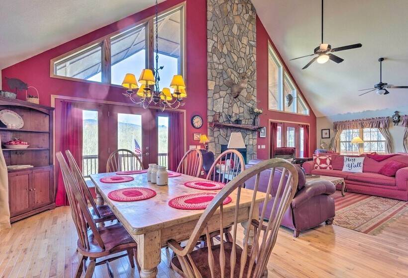 Burnsville Cabin: Wraparound Deck + Mountain View!