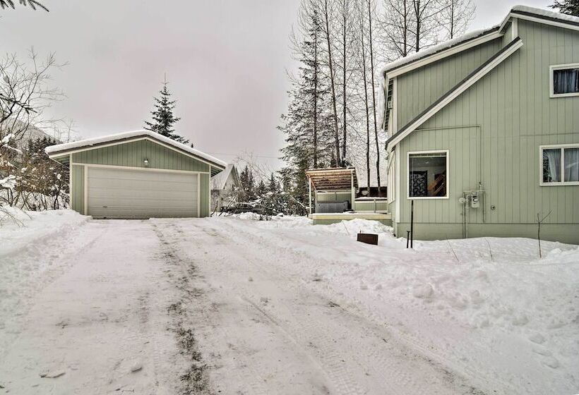 Cabin W/ Hot Tub & Views: 1 Mile To Alyeska Resort