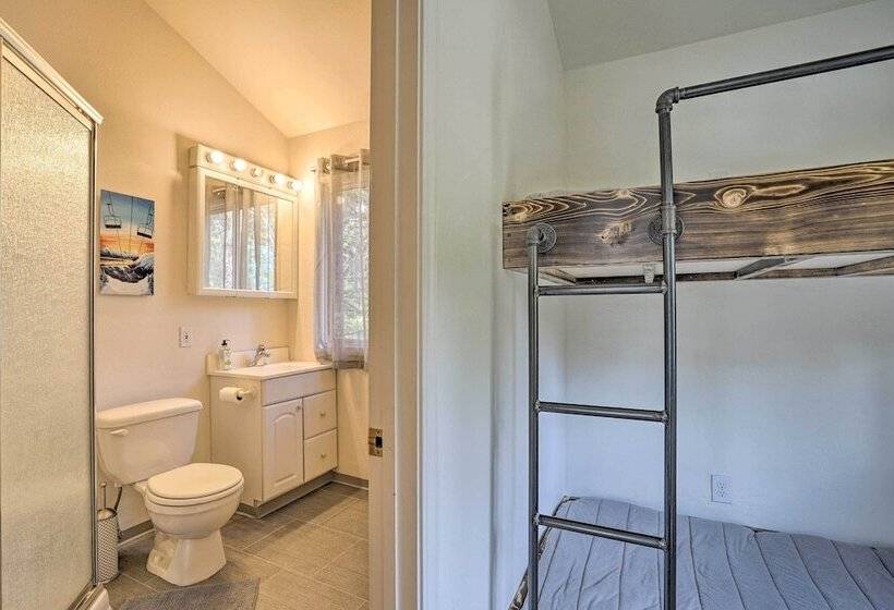 Cabin W/ Hot Tub & Views: 1 Mile To Alyeska Resort