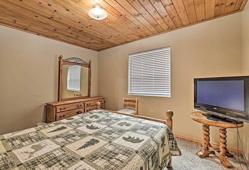 Cabin W/deck 2 Minutes From Angel Fire Resort