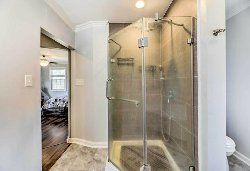 Cape Carteret Home, Near Emerald Isle Beach!