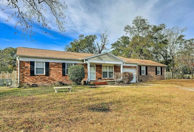Cape Carteret Home, Near Emerald Isle Beach!