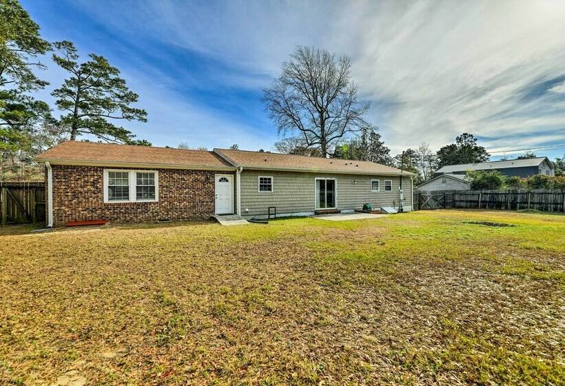 Cape Carteret Home, Near Emerald Isle Beach!