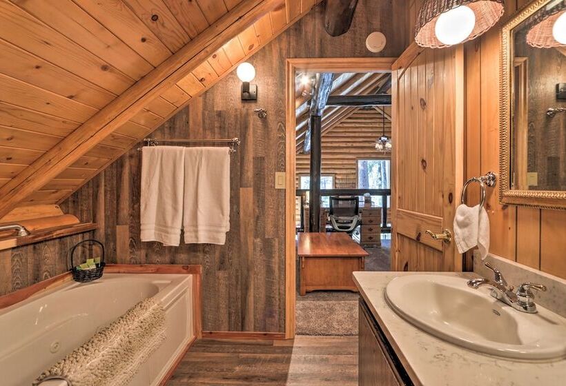 Cascade Cabin W/ Mountain View & River Access