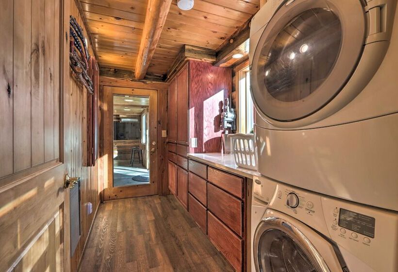 Cascade Cabin W/ Mountain View & River Access