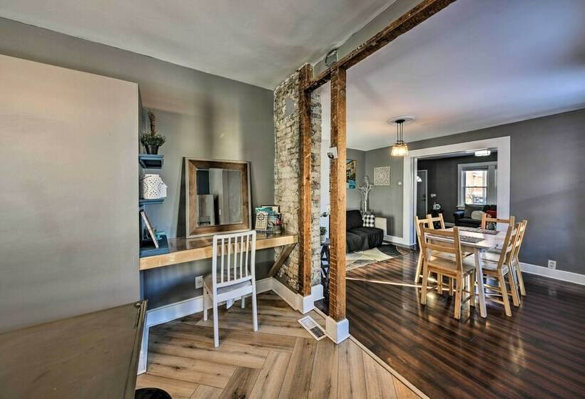 Central Milwaukee Home W/ Hot Tub!