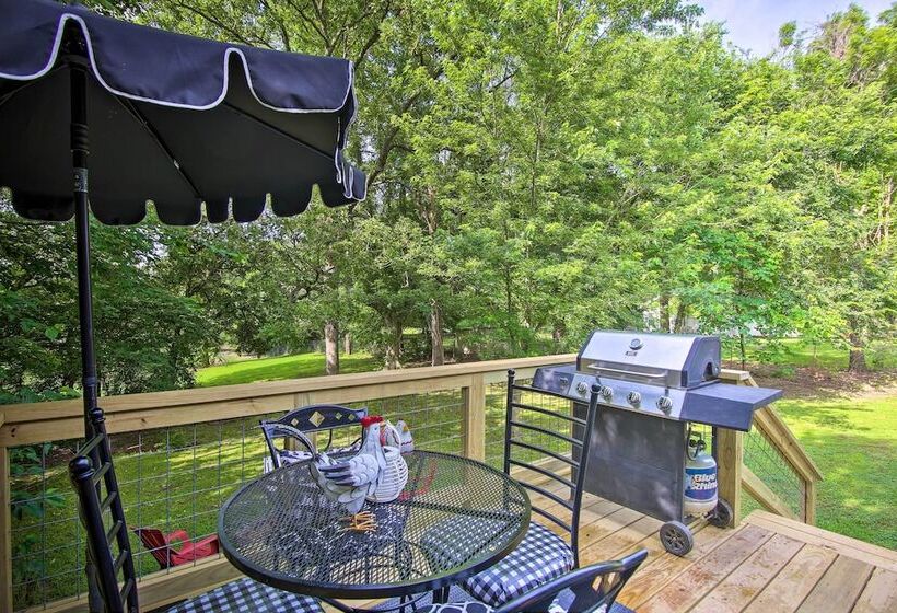 Charming Country Cottage: 5 Mi To Downtown Tulsa!