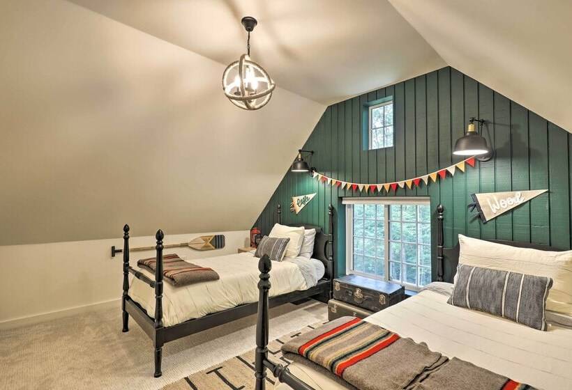 Charming Jaffrey Cottage W/ Deck & Grill!