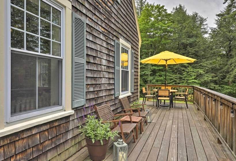 Charming Jaffrey Cottage W/ Deck & Grill!