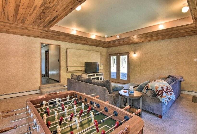 Charming Leadville Retreat W/ Private Hot Tub