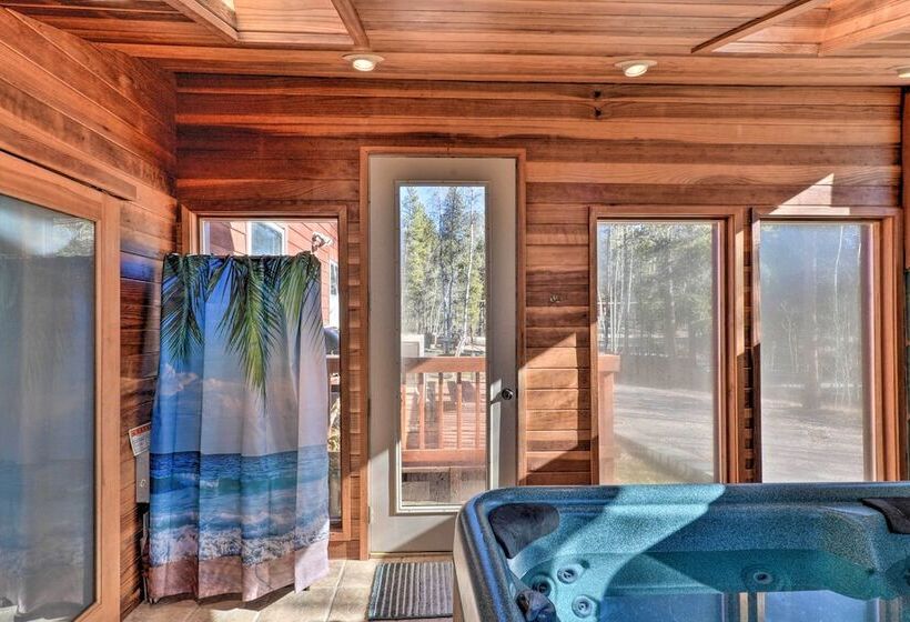 Charming Leadville Retreat W/ Private Hot Tub