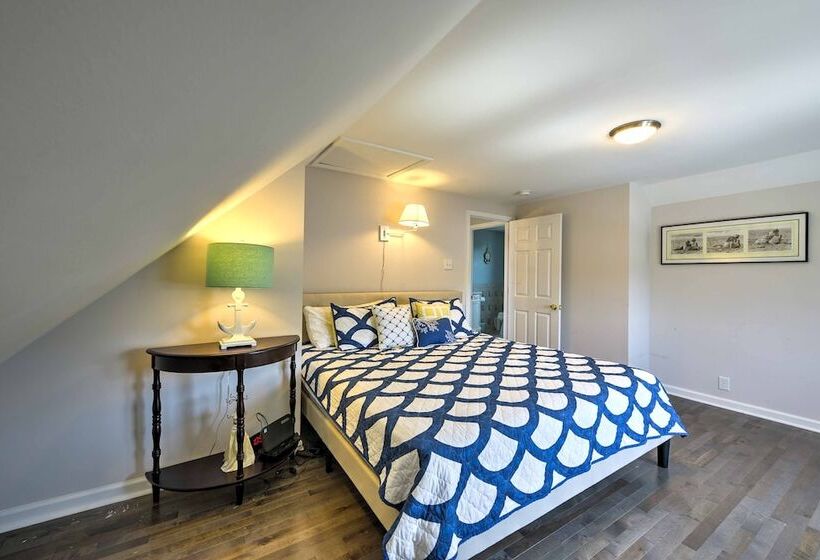 Charming Wildwood Hideaway W/ Private Pool & Deck!