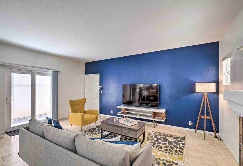 Oceanside Home W/ Rooftop Patio   Steps To Beach!