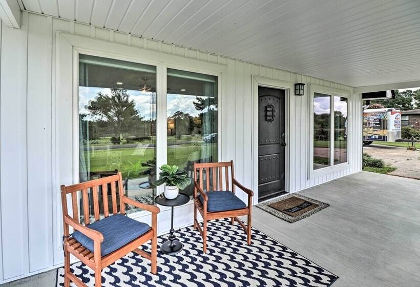 1 Mi To Marina & Golf: Bismarck Home W/ Fire Pit!