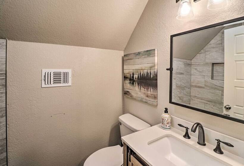 1 Mi To Marina & Golf: Bismarck Home W/ Fire Pit!