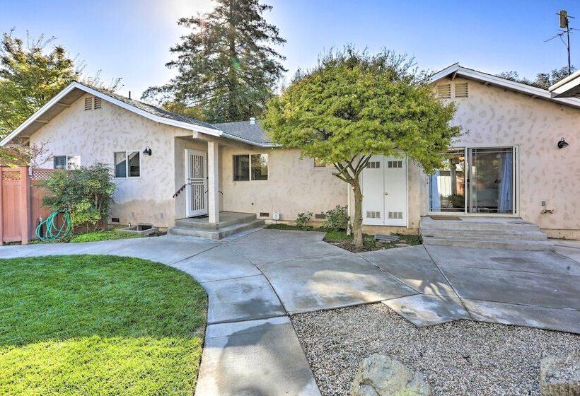 Chic Ranch Style Home On 33 Acre Walnut Ranch