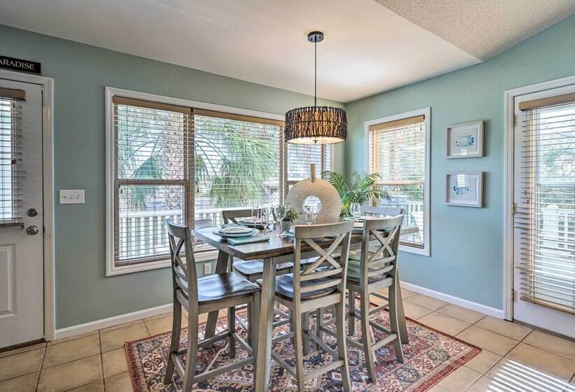 Coastal Hideaway ~ 1/2 Mi To Beach + Boardwalk!
