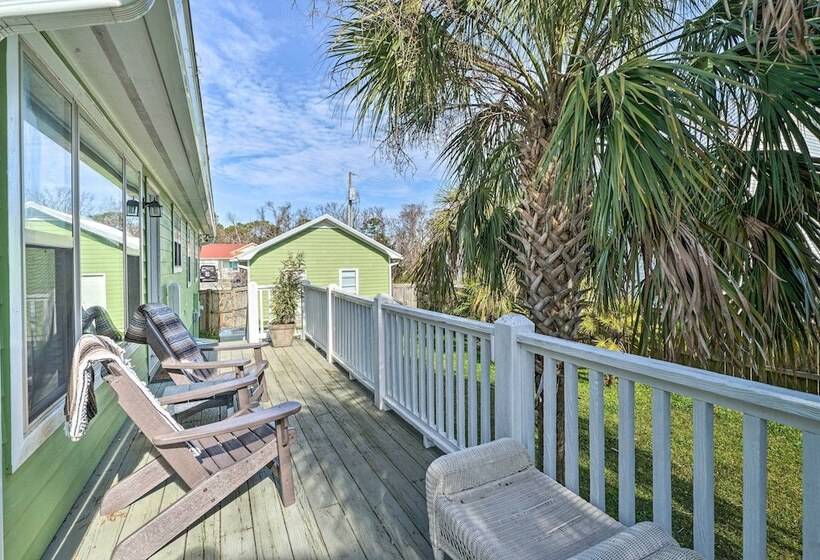 Coastal Hideaway ~ 1/2 Mi To Beach + Boardwalk!