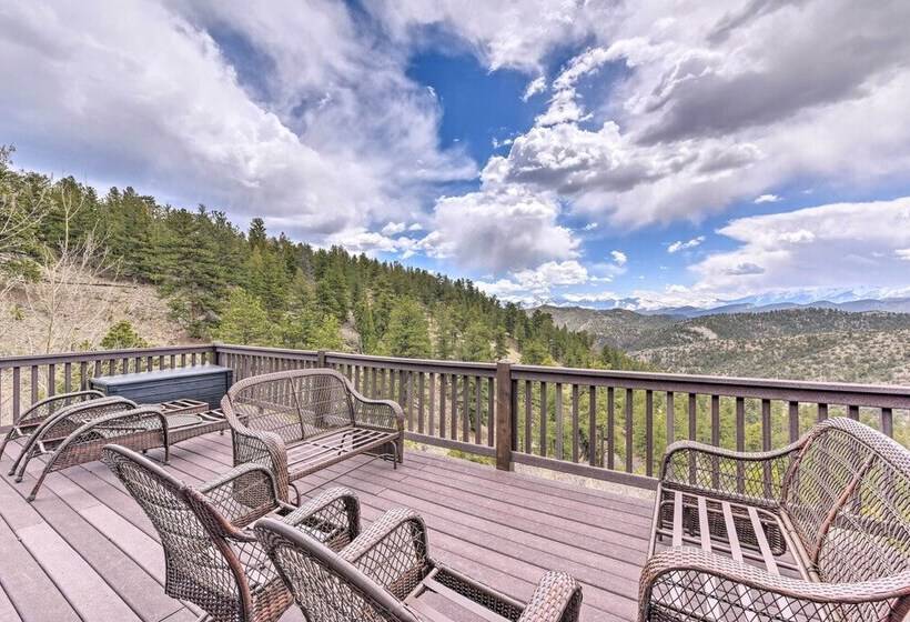 Secluded Mountain Retreat W/ Views On 45 Acres!