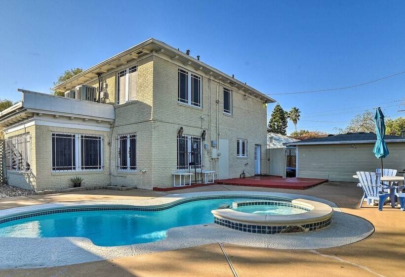 Corpus Christi Home W/ Pool & Hot Tub: Walk To Bay