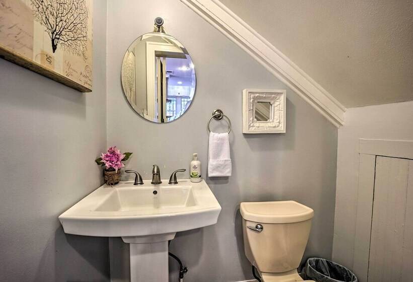 Corpus Christi Home W/ Pool & Hot Tub: Walk To Bay