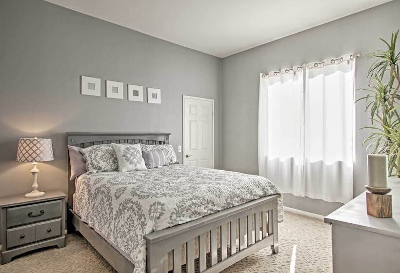 Country Club Home W/ Pool & Spa, 2 Mi To Coachella