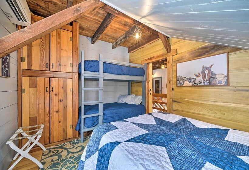 Country Escape W/ Fire Pit Near French Creek!