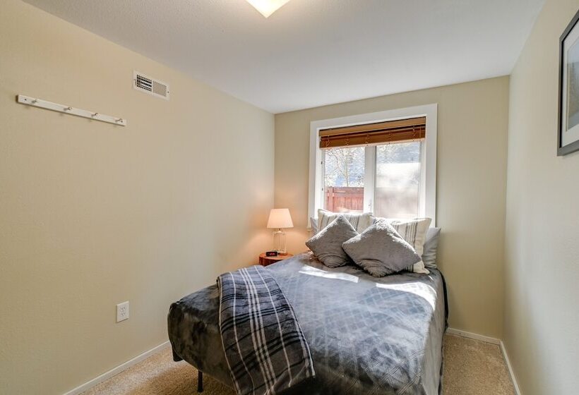 Cozy Ashford Home   5 Mi To Rainier Nat L Park!