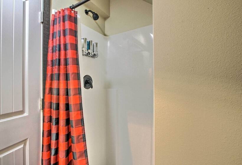 Cozy Cabin   5 Miles To Mt Rainier National Park!