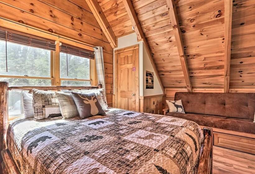 Cozy Cabin W/ Hot Tub In The Heart Of Pigeon Forge