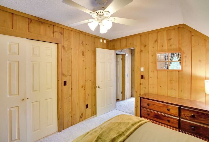 Cozy Wilmington Home W/ Community Amenities!