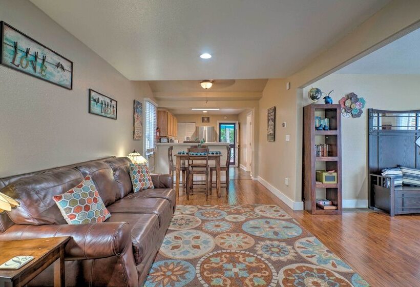 Creekside Home W/patio, Walk To Manitou Incline!