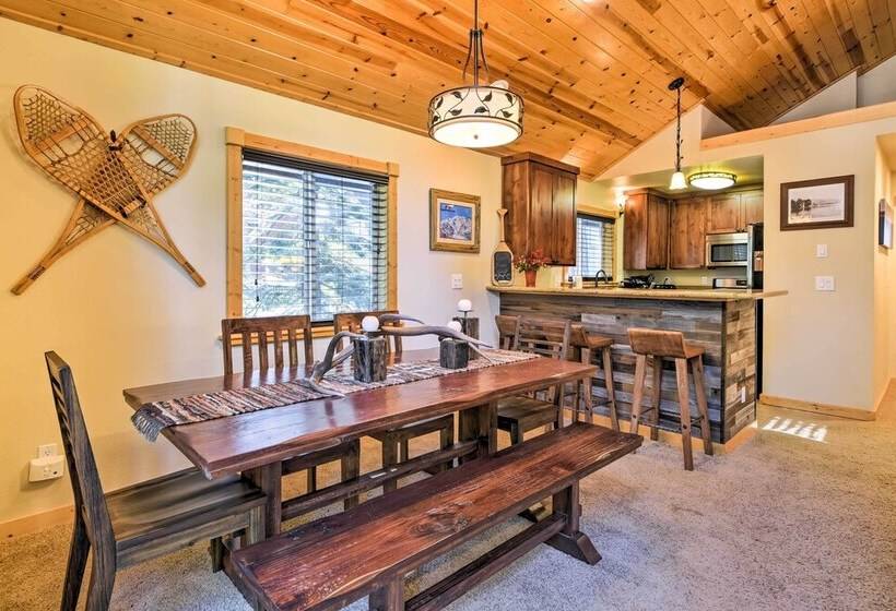 Lake Tahoe Cabin W/ Private Beach Access