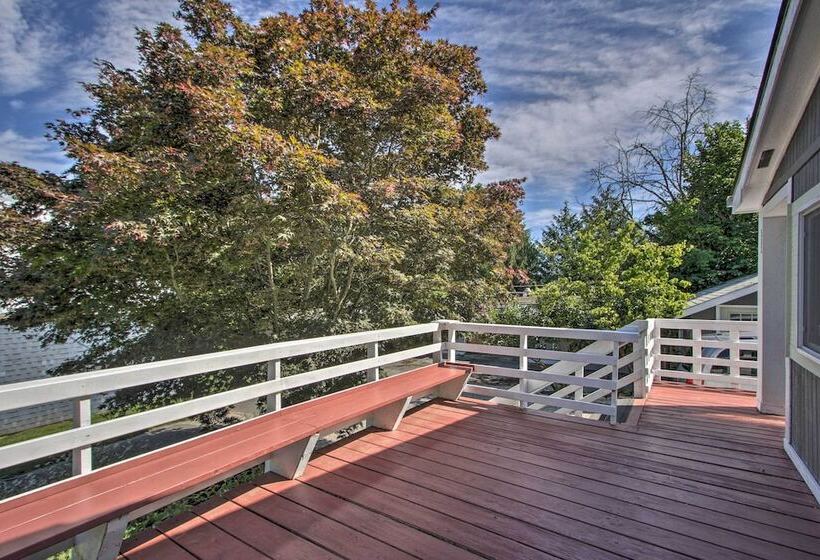 Cute Cottage W/ Deck Walk 115 Ft To Brewery & Cafe