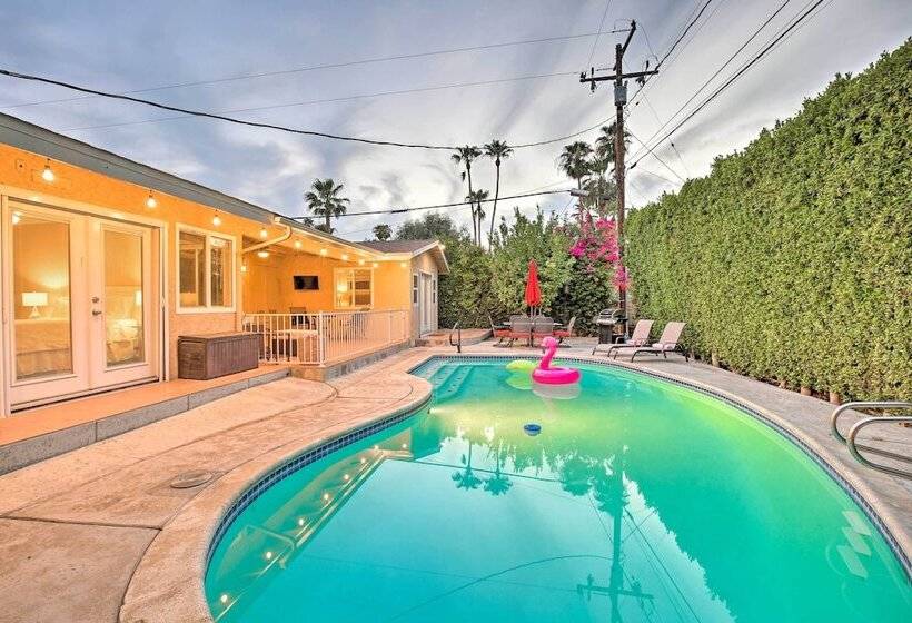 Palm Desert Abode: Pool, Walk To El Paseo District