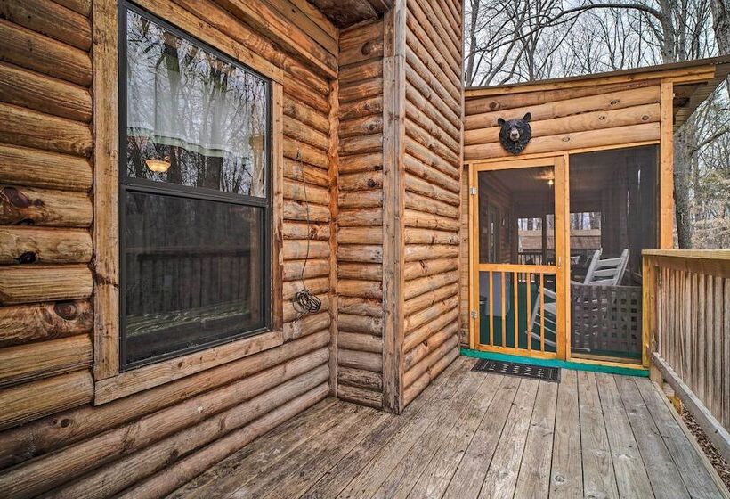 Douglas Lake Cabin W/ Mountain View Deck & Grill